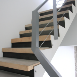 Escalier suspendu : conception et installation pour une apparence moderne et aérienne Alès